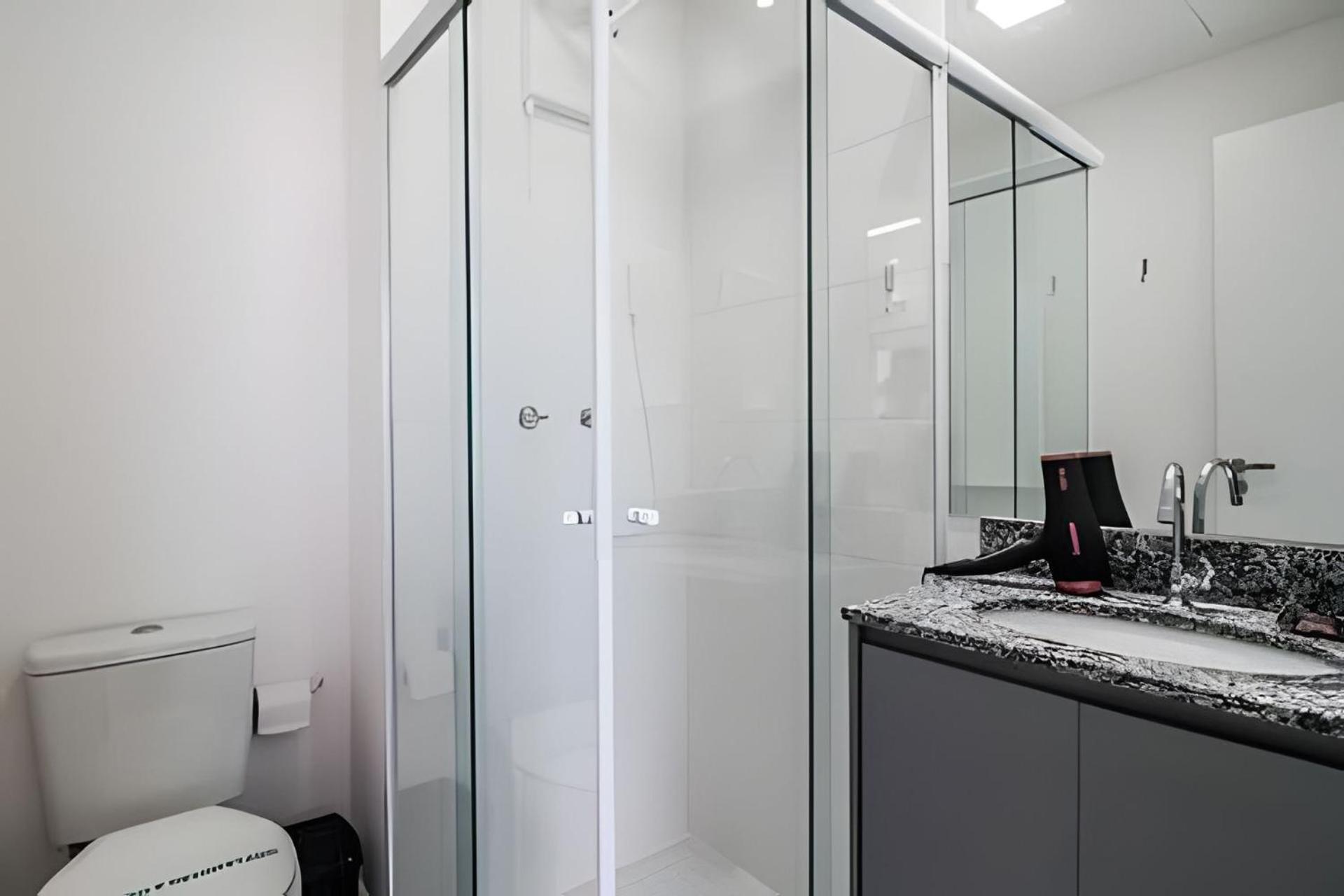 Com Piscina No Bras - 2 Min A Pe Do Metro Apartamento *